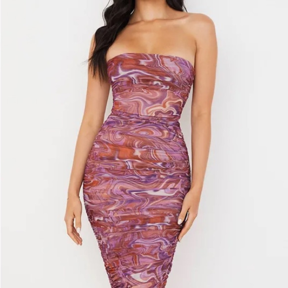 House of CB Sasha PURPLE SWIRL STRAPLESS RUCHED MIDI DRESS